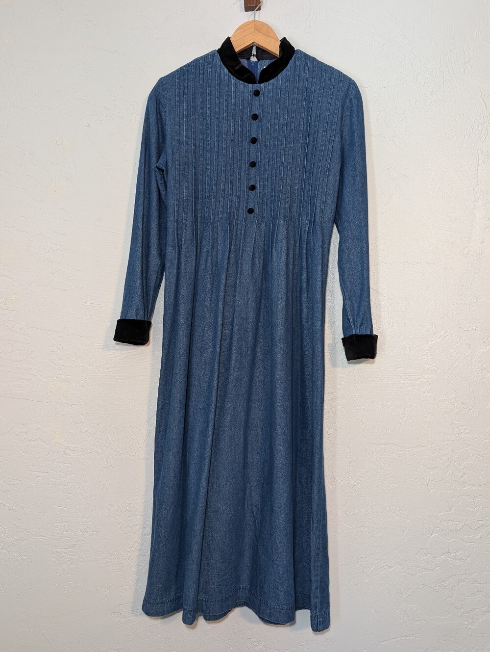 Vintage 90s Denim Long Sleeve Maxi Dress Velvet Trim Western Modest Fall Prairie